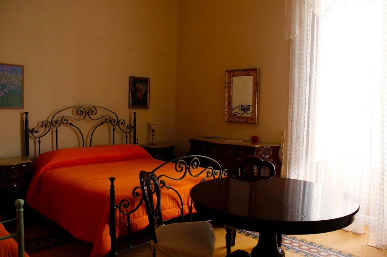 Oro Di Napoli Luxury Bed & Breakfast Εξωτερικό φωτογραφία