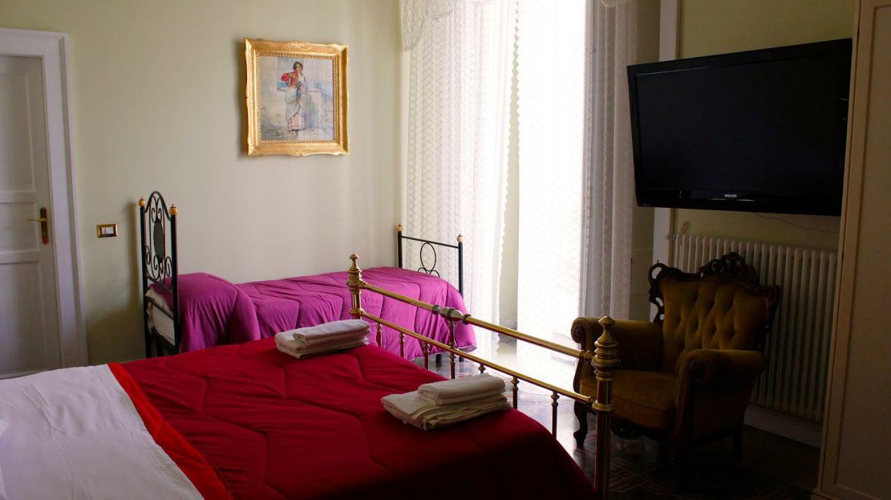 Oro Di Napoli Luxury Bed & Breakfast Εξωτερικό φωτογραφία