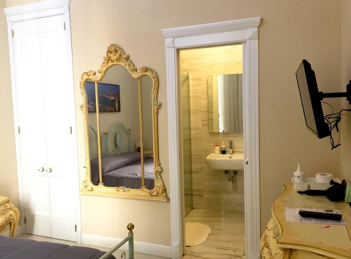 Oro Di Napoli Luxury Bed & Breakfast Εξωτερικό φωτογραφία
