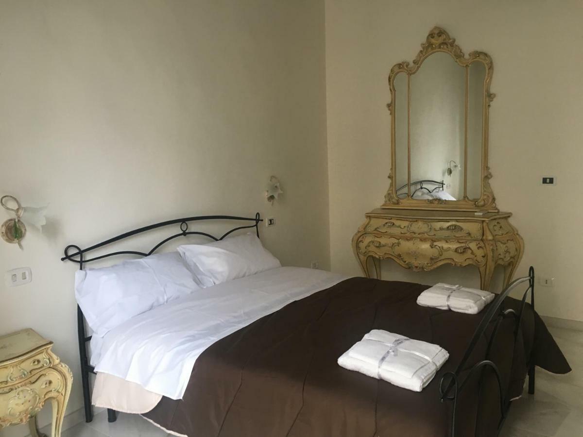 Oro Di Napoli Luxury Bed & Breakfast Εξωτερικό φωτογραφία